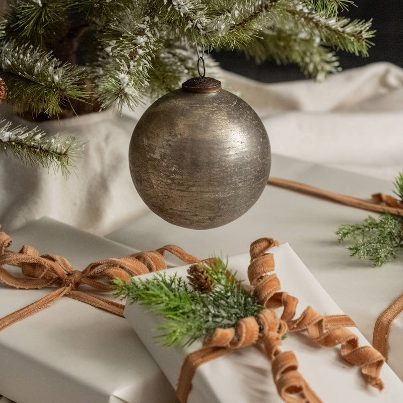 5" SILVER CRACKLE KUGEL ORNAMENT