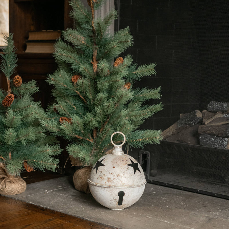 8.5" WHITE STAR SLEIGH BELL