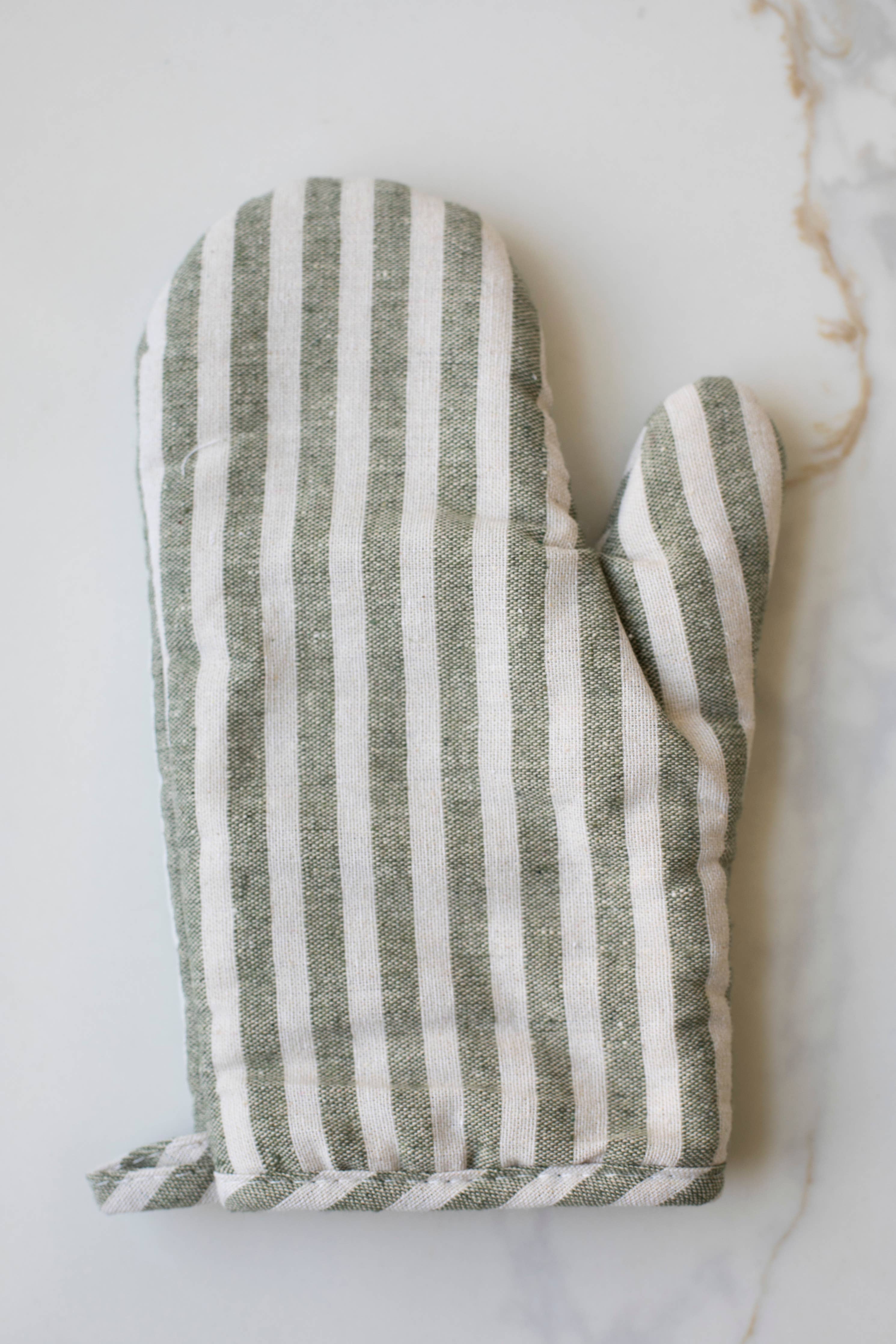 Stripe Oven Mitt