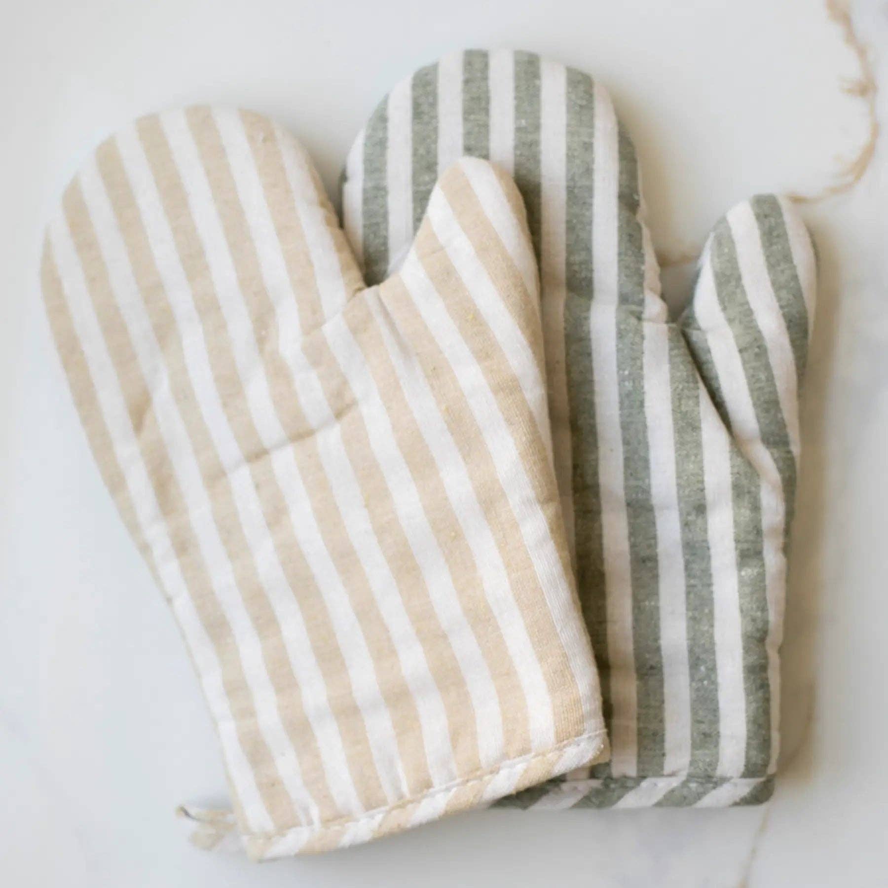 Stripe Oven Mitt