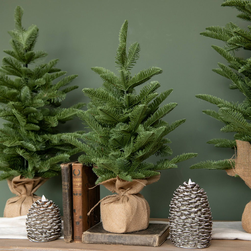 20" PINE TREE W/ TIED BURLAP BASE