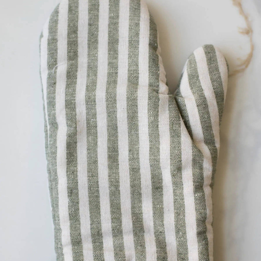 Stripe Oven Mitt
