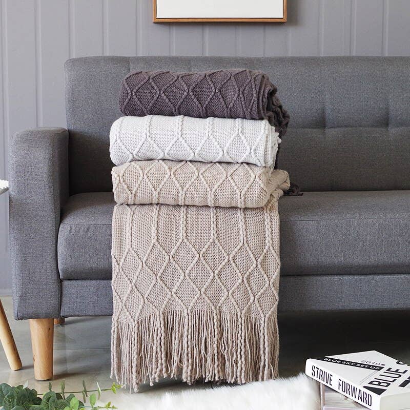 Grey Rhombus Diamond Knit 50x60 Inch Throw Blanket - Mae It Be Home